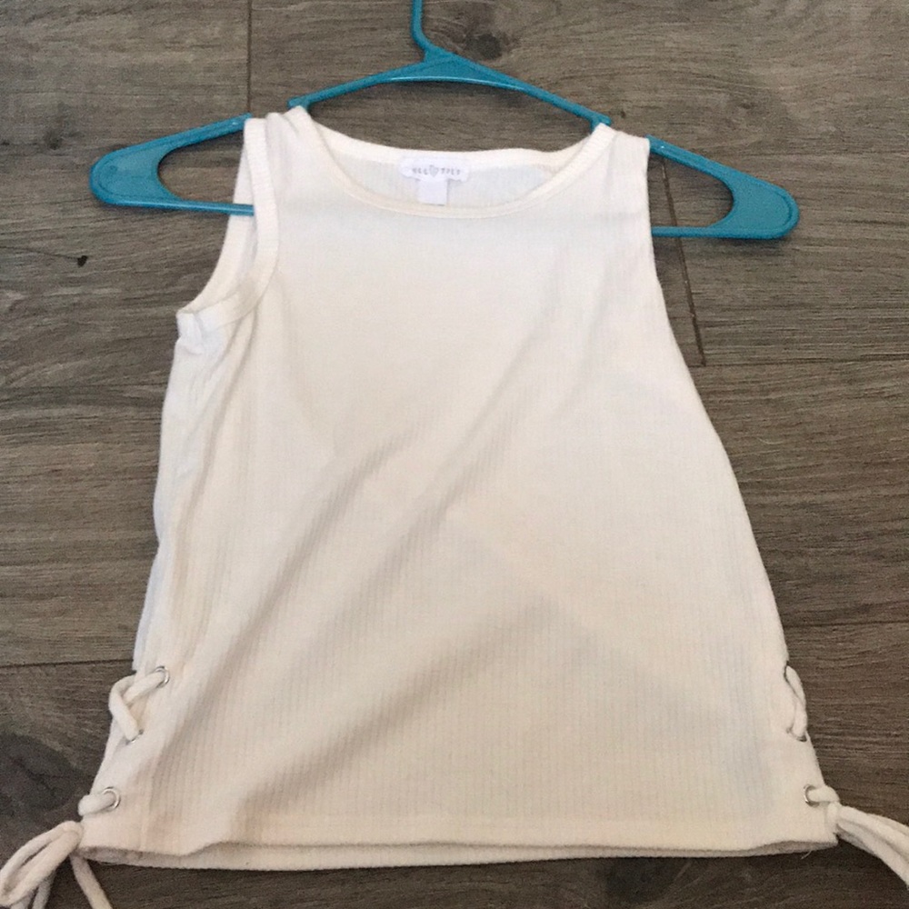 Tilly’s Girls White Tank Top With Tied Sides
